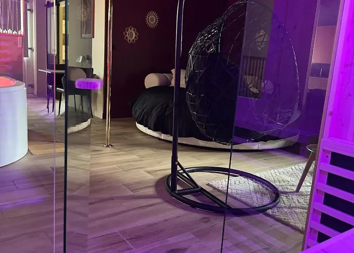 アパート Elixir Du Desir Le Breil-sur-Merize